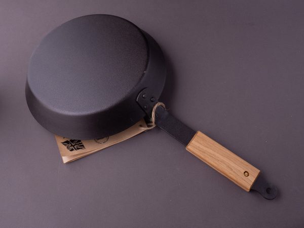 Netherton Foundry - Spun Iron - 10  Pan - Wood Handle Online now