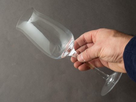 Kimura Glass - 10oz Tasaki Light-Bodied Wine Glass on Sale