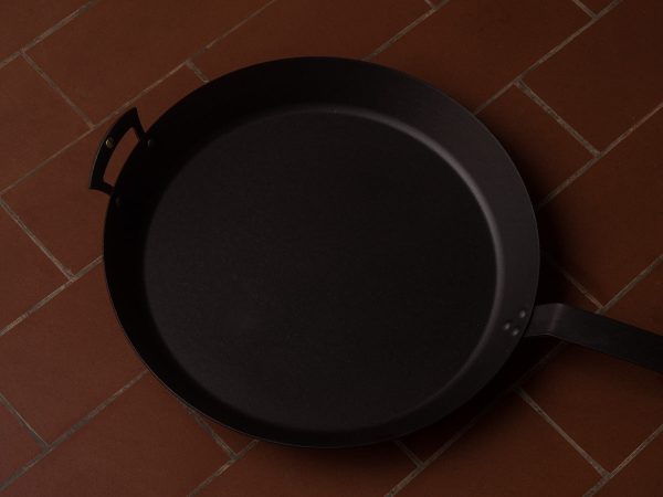 Netherton Foundry - Spun Iron - 14  Frying Pan - Oven Safe Online now